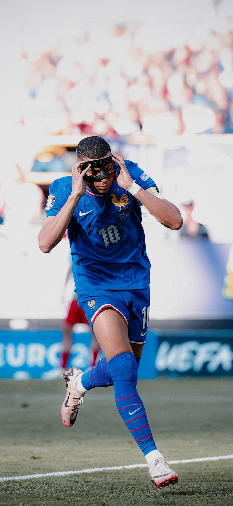 穆帅：我对足球的激情一直没变，也想象不了自己哪天会变（穆里尼奥：对足球的热爱从未减退，难以想象有一天会改变）