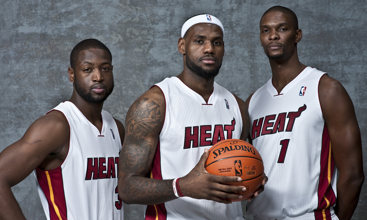 阿坎吉：为球队服务最重要；最想要队友的能力？泽林斯基的技术（阿坎吉：团队利益优先；若可选择队友特质，我想要泽林斯基的技术）