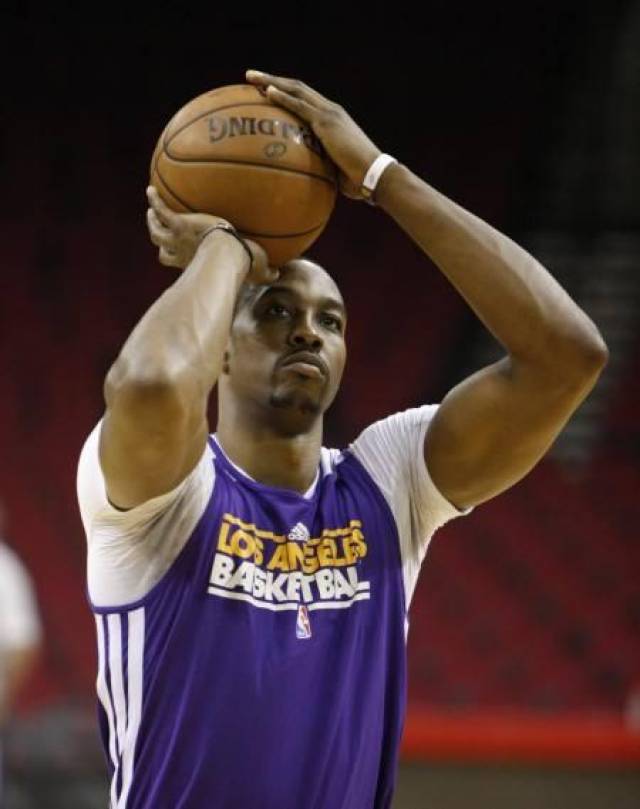 拜仁连续19场德甲主场进球2+，上一次没做到正是对阵勒沃库森（拜仁德甲主场19连场至少2球，上次例外恰逢勒沃库森）