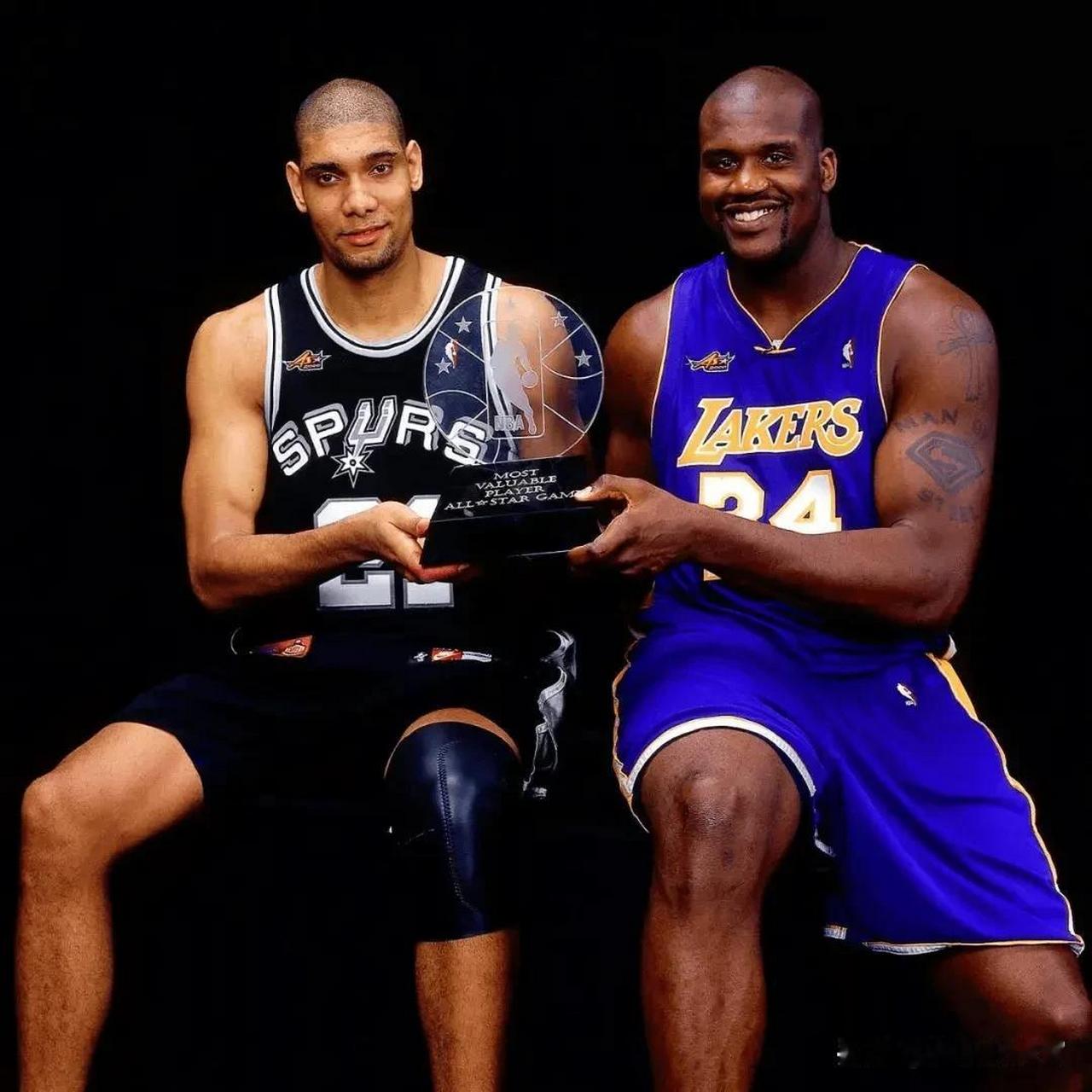 斯内德：姆巴佩会赢得2026年金球奖；没有人效力皇马时想离开（斯内德：看好姆巴佩夺2026金球；在皇马时没人想离队）