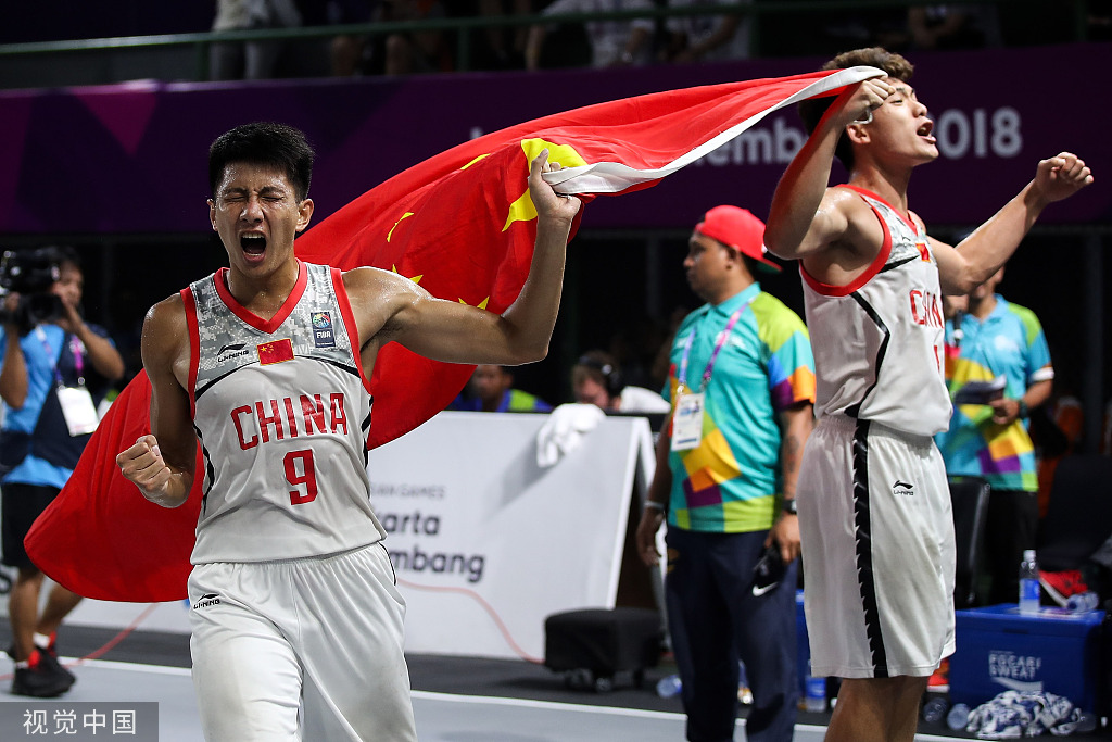 马奎尔和德里赫特确定无缘曼联的下一场比赛。（马奎尔、德里赫特确认缺席曼联下一战）