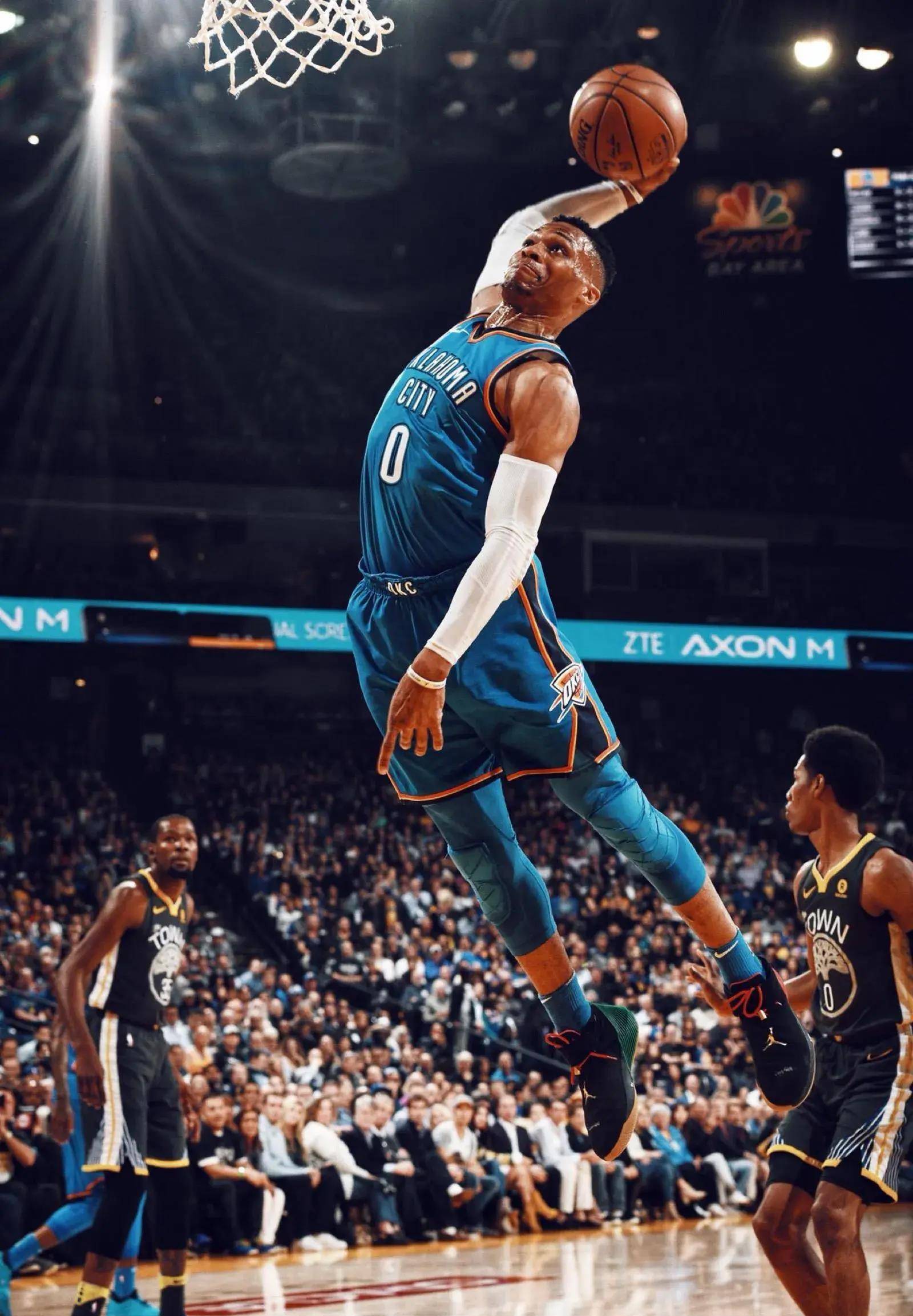 喀麦隆主帅布里斯：我非常欣赏德容，亚马尔的表现令人惊艳（喀麦隆主帅布里斯点评：德容获高度赞赏，亚马尔表现惊艳）